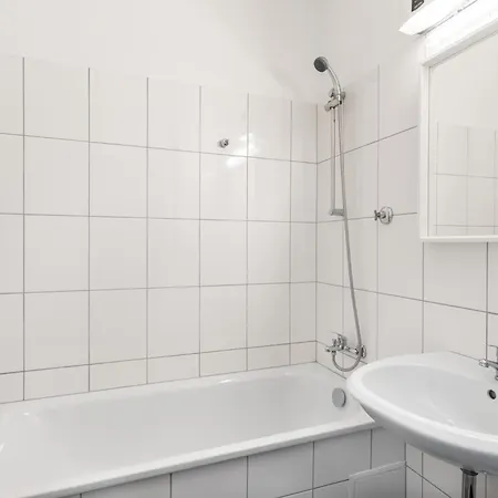 דירה Ruesuite - Messe I King Size Bed I 75 Zoll Tv