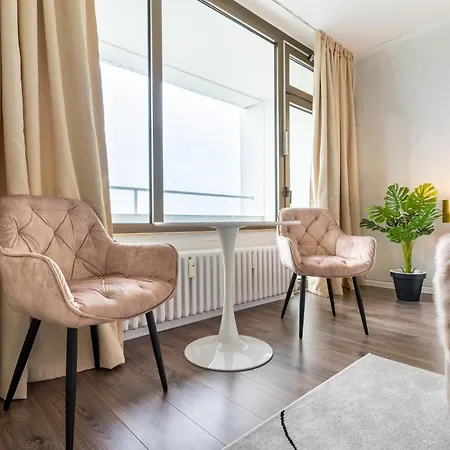 Ruesuite - Messe I King Size Bed I 75 Zoll Tv Appartement