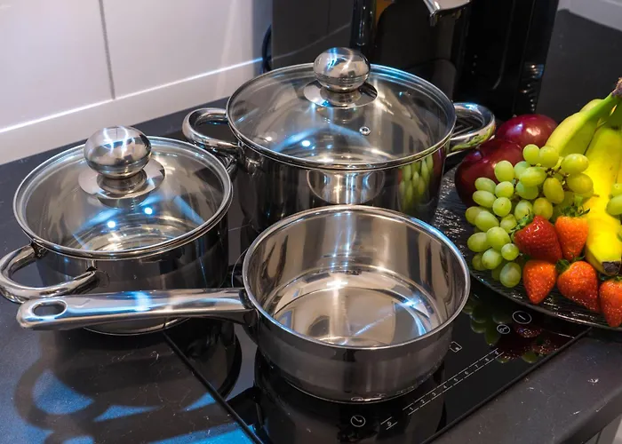 Ruesuite - Messe I King Size Bed I 75 Zoll Tv * Essen